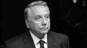 Bob Gunton quotes