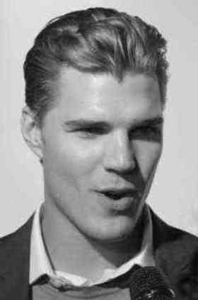 Chris Zylka quotes