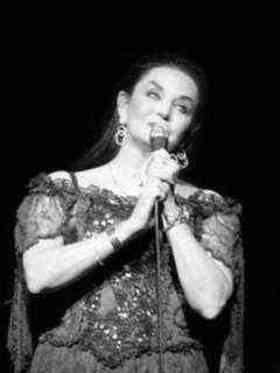 Crystal Gayle quotes
