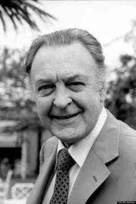 Donald Sinden quotes